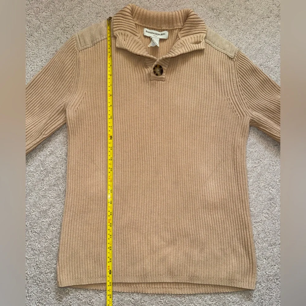 Banana Republic size small